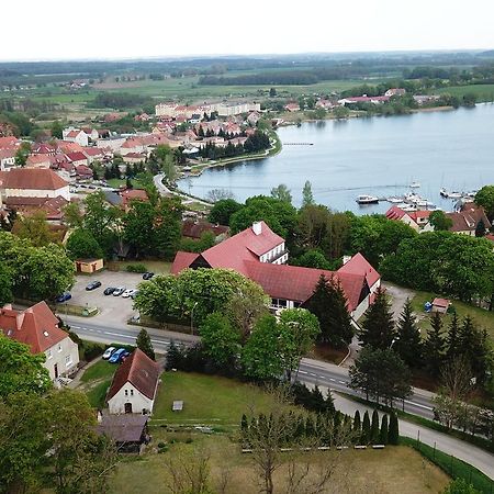 Zajazd Pod Kasztanami Рын Экстерьер фото